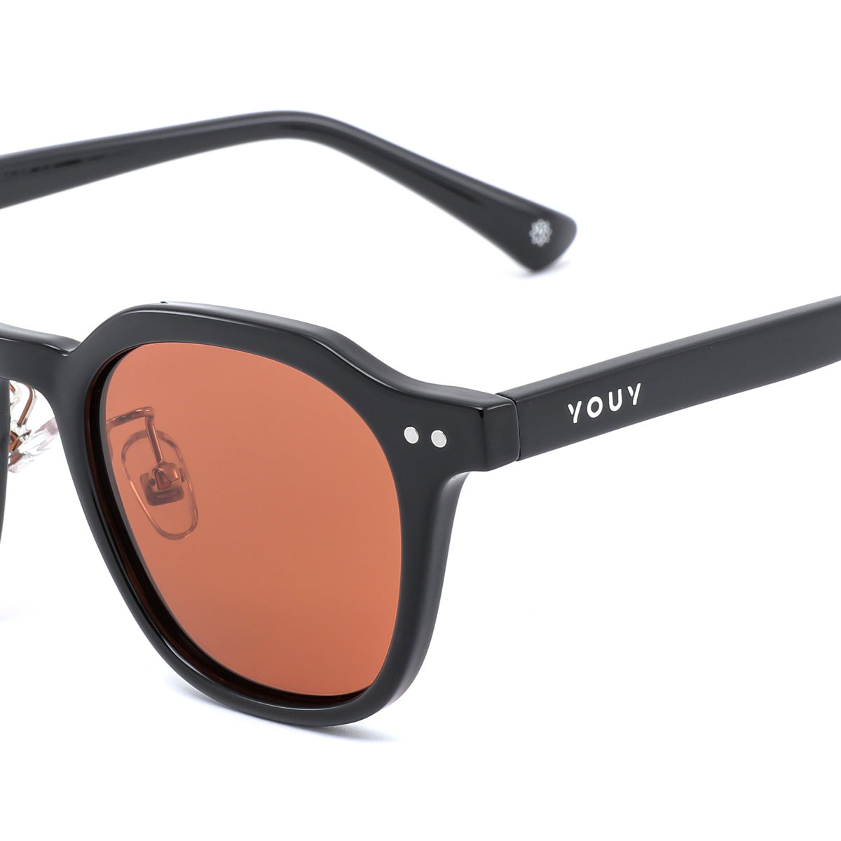 YOUY Y0010A02AT